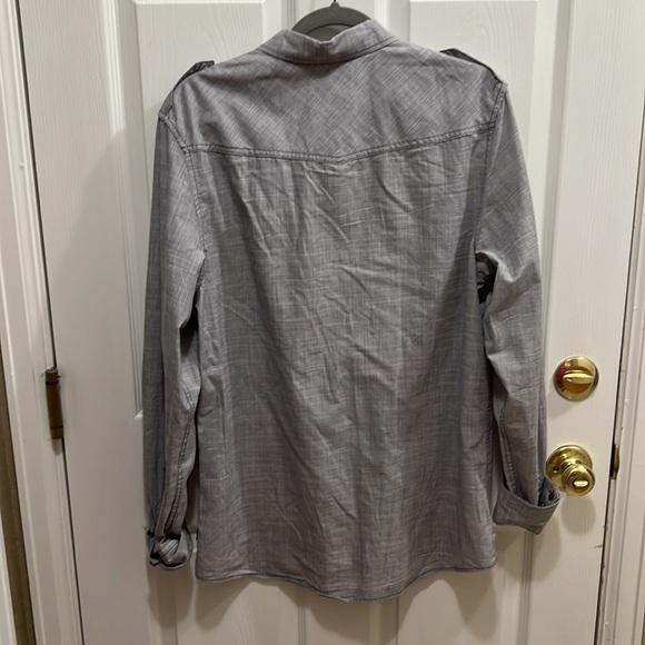 I Jeans by Buffalo shirt, size medium - Picture 6 of 6